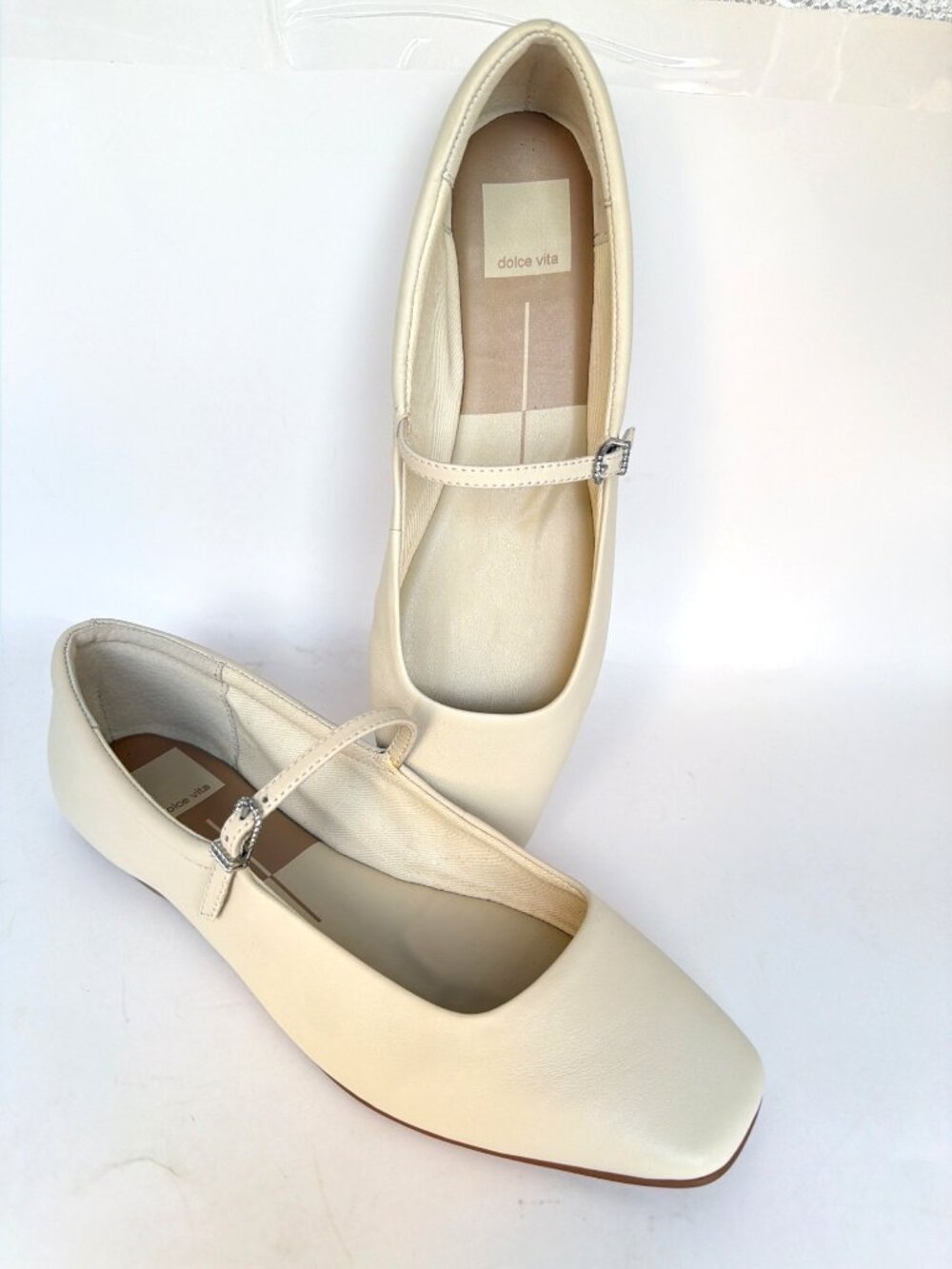 Dolce Vita Reyes Ivory Leather Mary Jane Square-Toe Flats Size 8.5